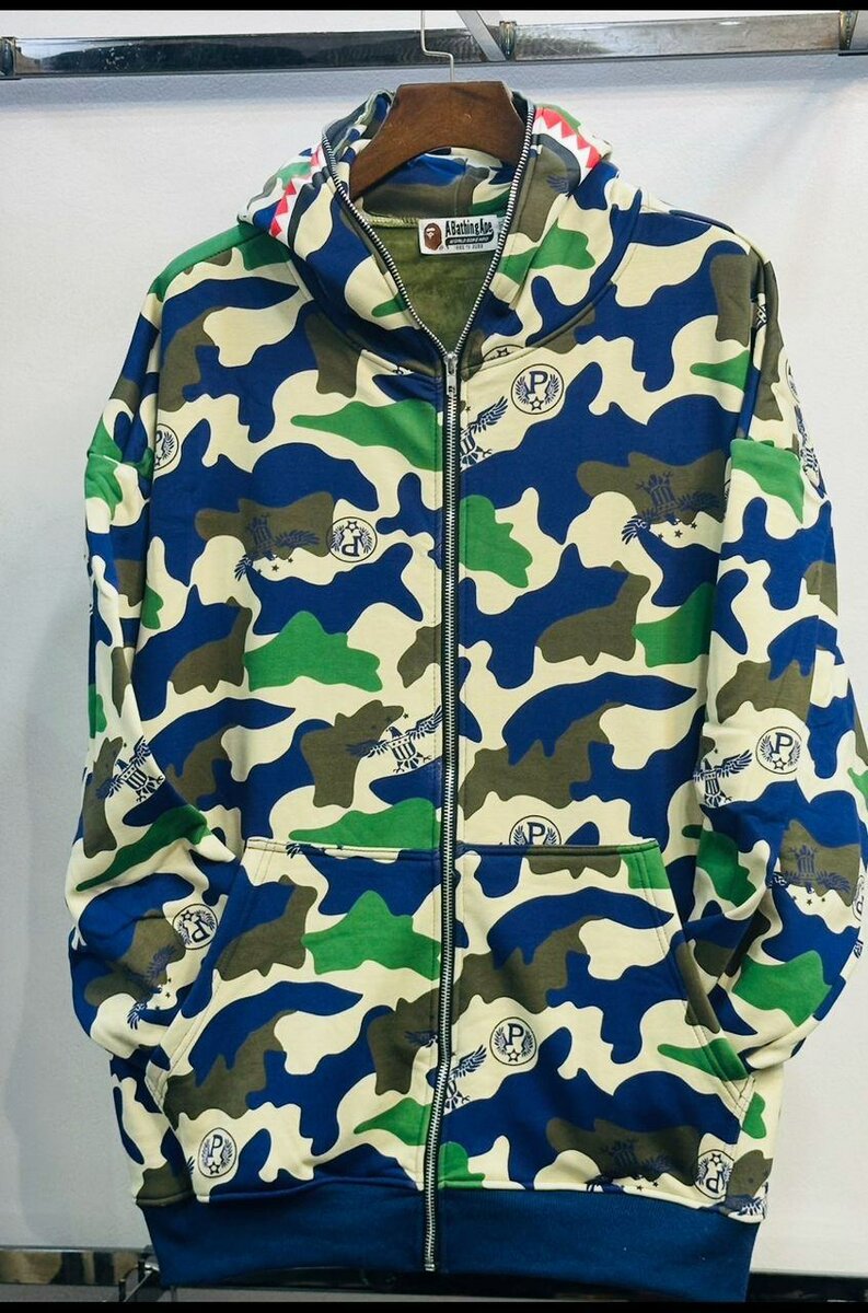 Pulls BAPE tendance
