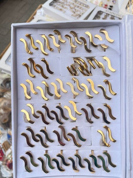 rings available. 15 cedis each