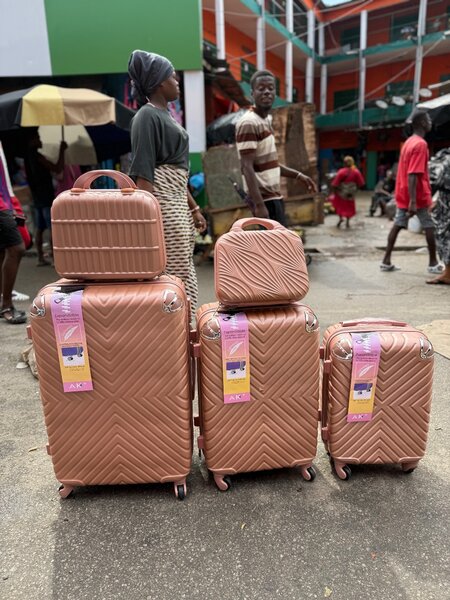 Set de valises rigides 4 pièces