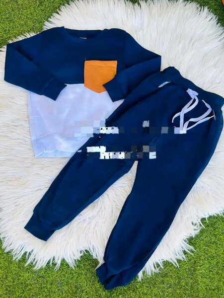 Kids tracksuits