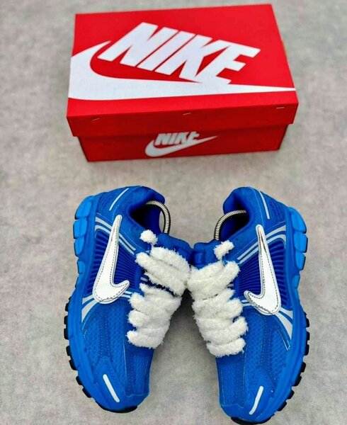 Baskets Nike bleues