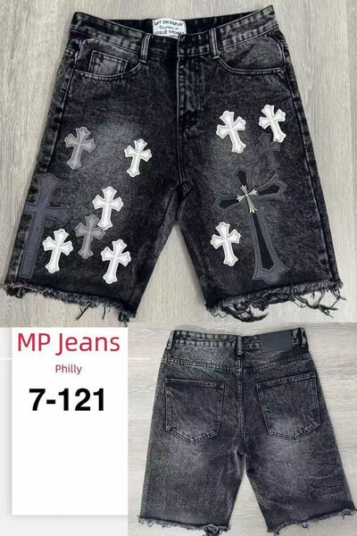 Shorts en jean noirs croix