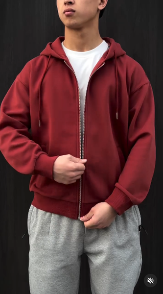 Кофта с капюшоном