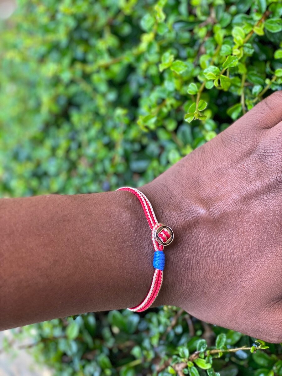 Bracelets en cordon de Cire