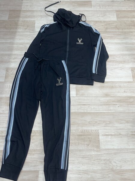 Ensemble de survêtement élégant