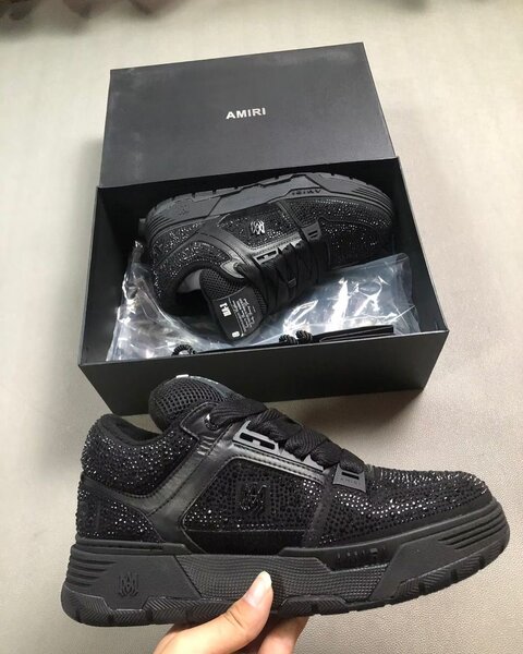 Basket noir scintillante