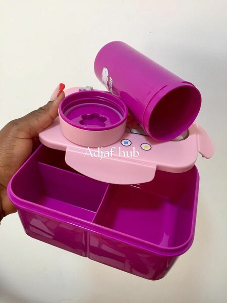 Lunch bowl with bottle