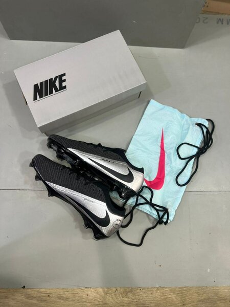 Chaussures de football Nike