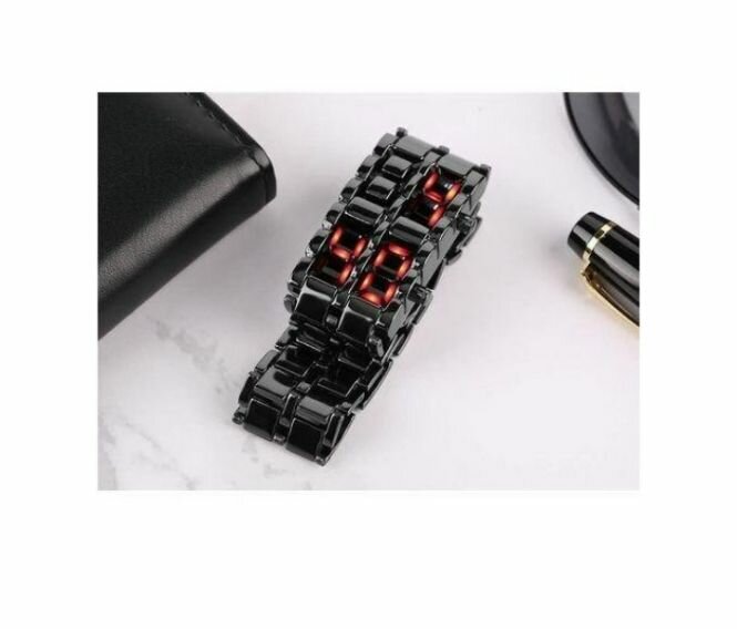 Montre LED Bracelet Métal