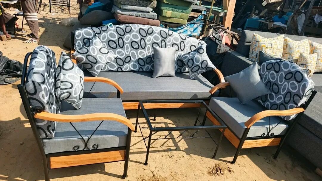 Ensemble de salon de jardin en métal