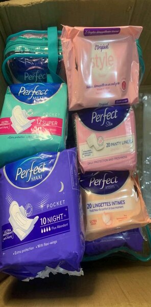 Lot de produits d'hygiène féminine