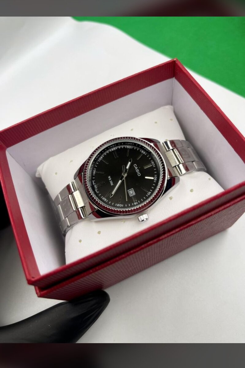 Montre Élégante en Acier Inox