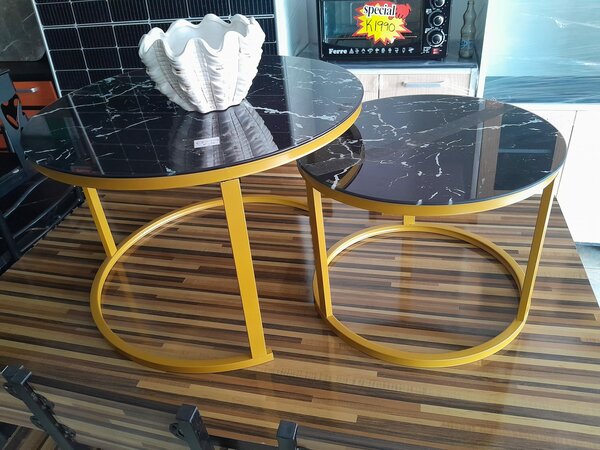 Twin tables+Ceramic vessel