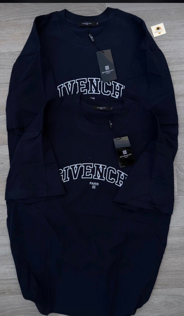 Lot de T-shirts de Marque