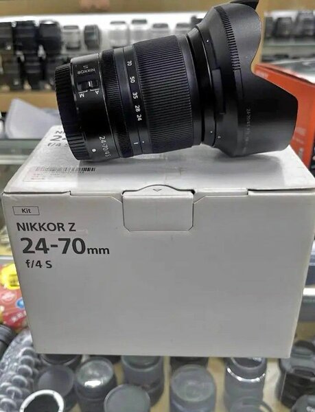 Objectif Nikon Nikkor Z 24-70mm f/4 S