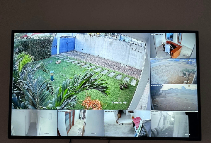 Caméras de Surveillance HD Hikvision