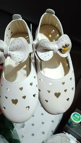 Chaussures Fille Blanche à Cœurs