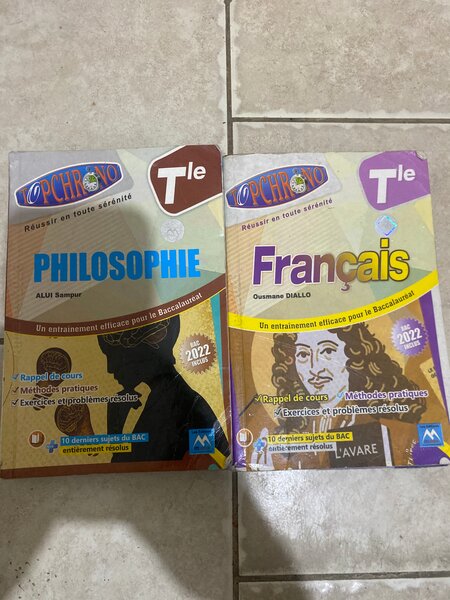 Livre scolaire Tle Philosophie et Français LACHAT