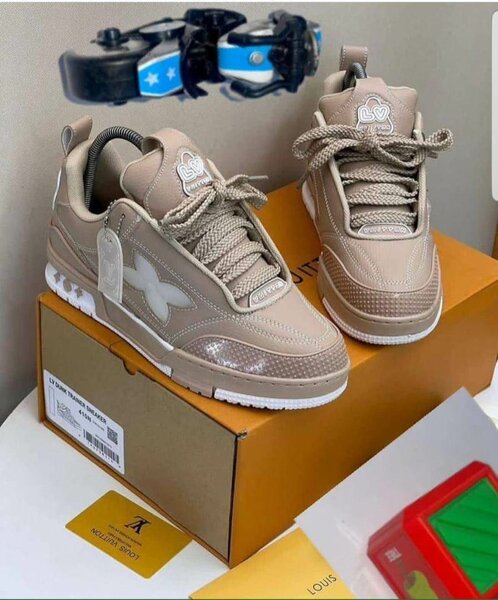 Louis Vuitton Sneakers