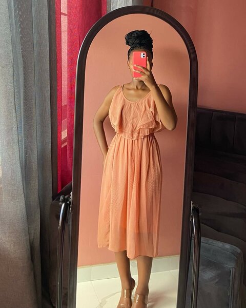 Dress Size M (UK 10)