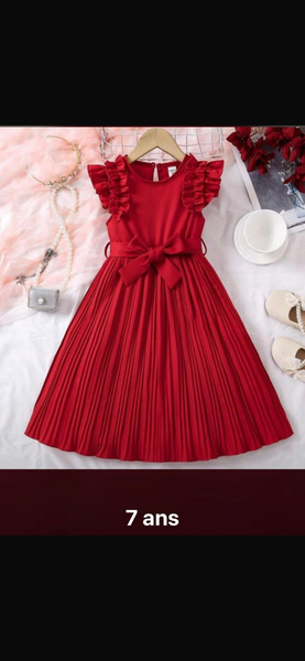 Robe rouge pour fille plissée