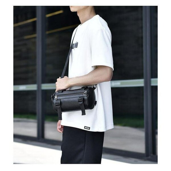 Sac banane noir en cuir pour homme