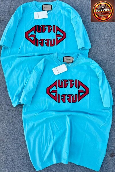 T-shirt bleu imprimé tendance