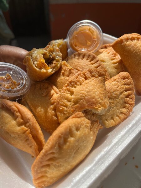 Pastels poisson,viande fromage