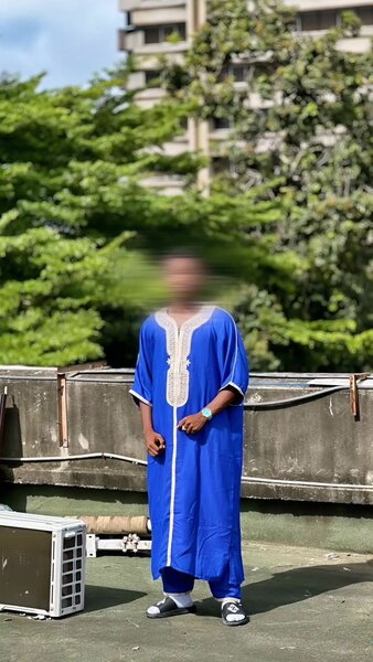 Caftan homme bleu avec broderies