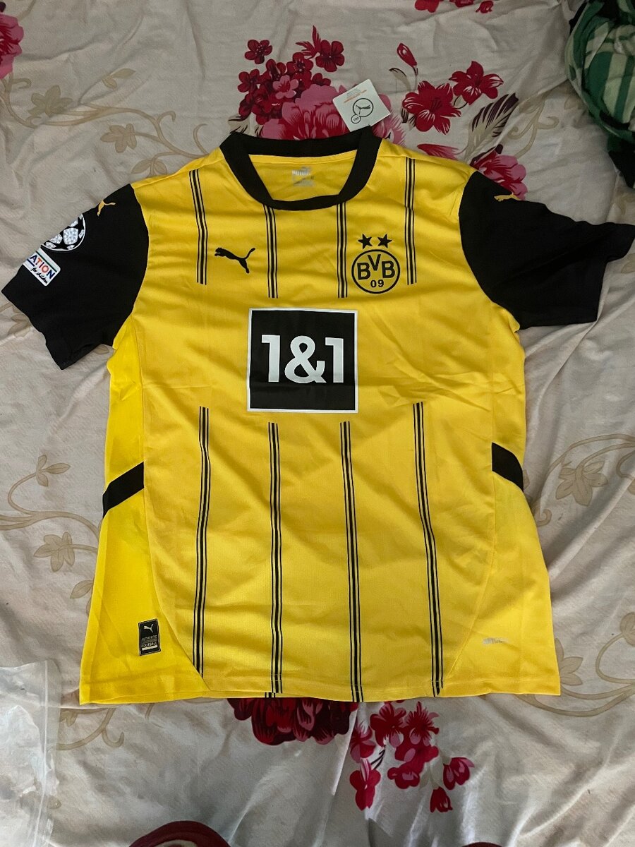 Maillot de football vibrant