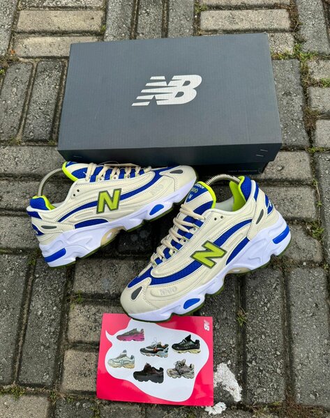New Balance 1000