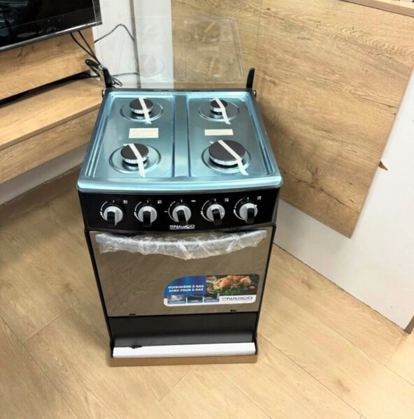 NASCO 4-BURNER GAS STOVE WITH OVEN