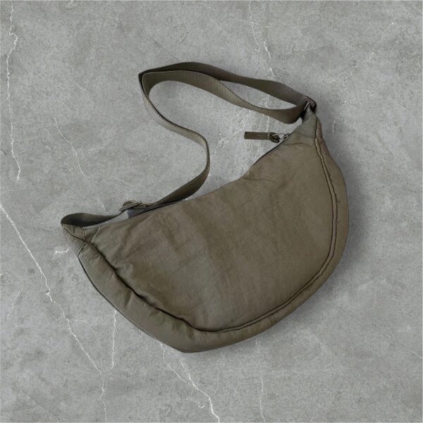 Сумка из нейлона