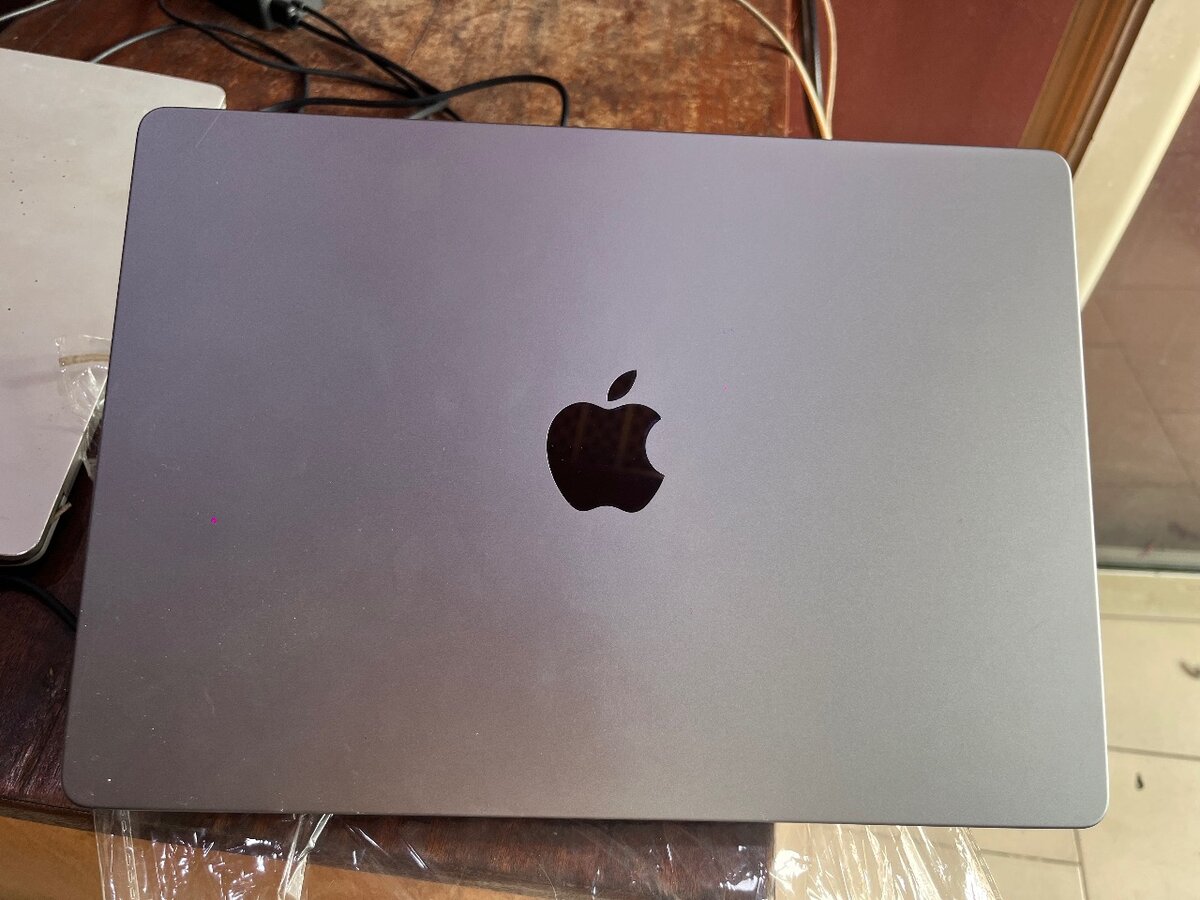 MacBook PRO RETINA 2023