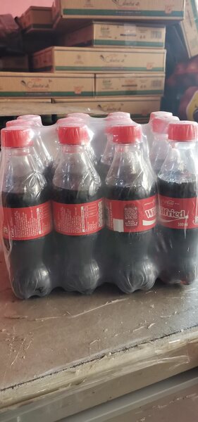 Pack de 12 bouteilles de coca