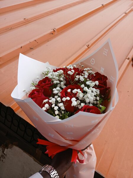Bouquet élégant de roses rouges