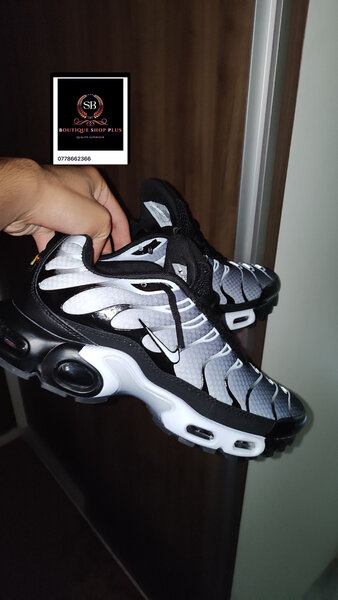 Basket Nike TN authentique