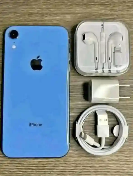 iPhone XR