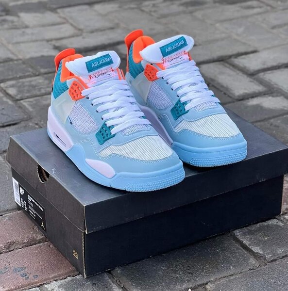 Jordans 4