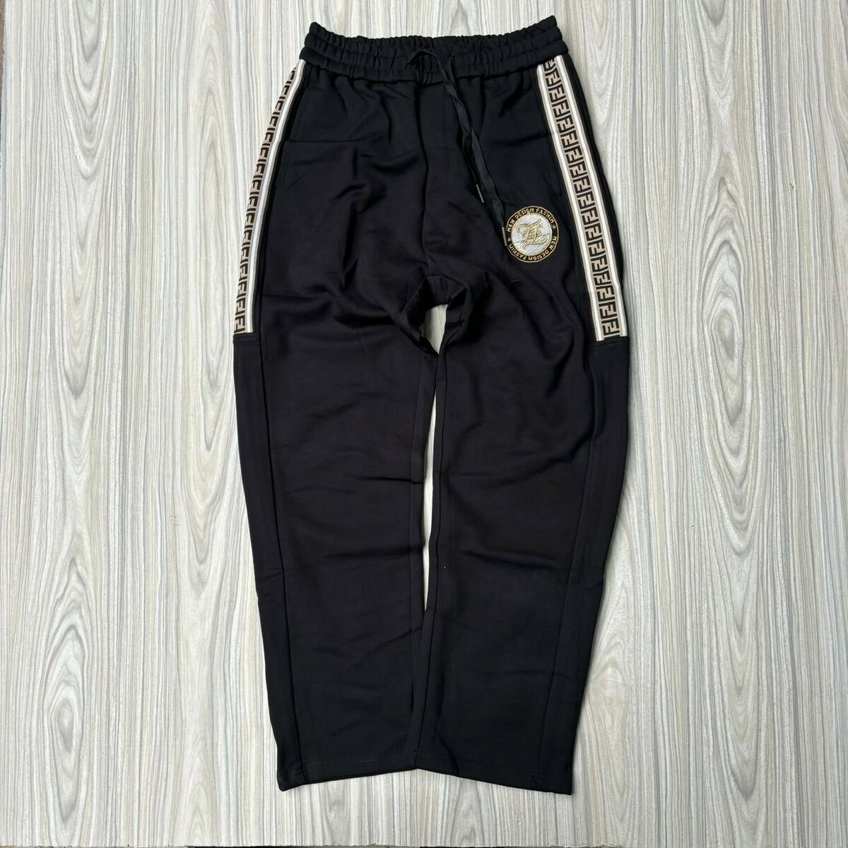 UNISEX JOGGERS