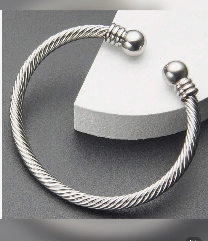 Bracelet en acier torsadé