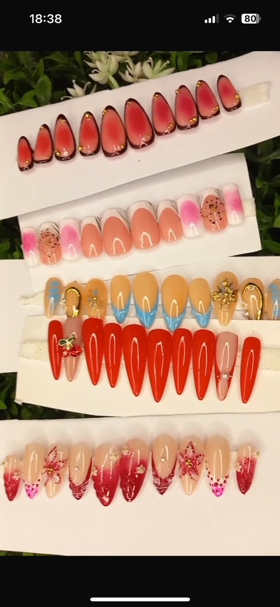 Ongles Faux Élégants