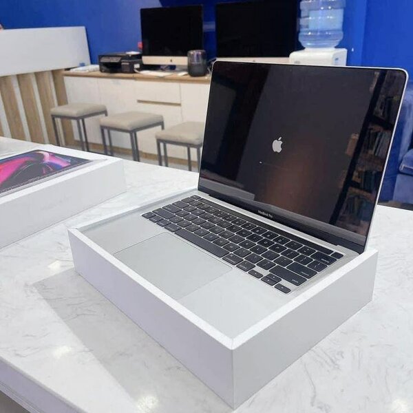 Apple MacBook Pro - Ordinateur portable