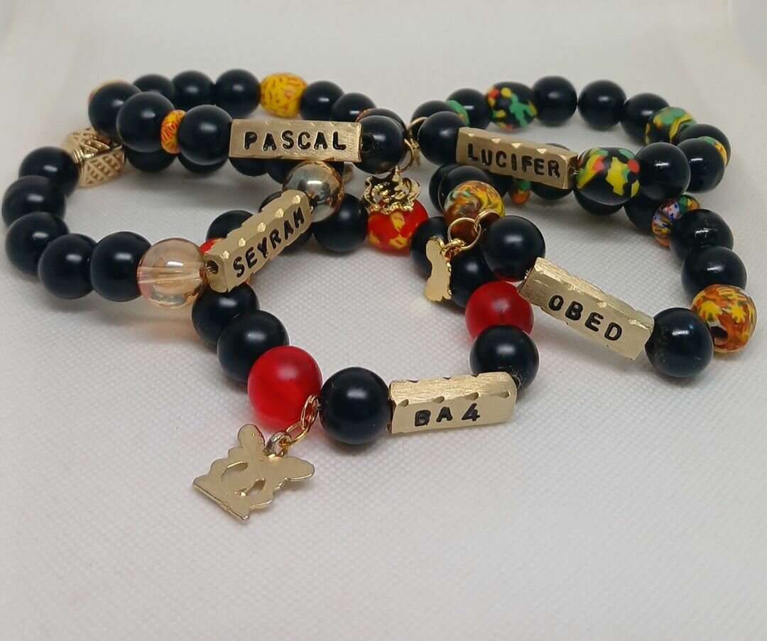 customised bead bracelets