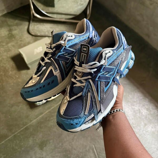 Baskets New Balance 2002R Homme