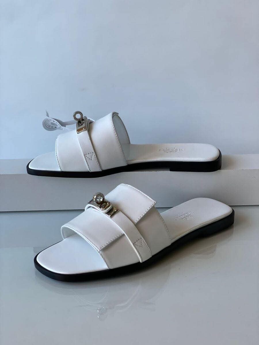 Magnifiques sandales en cuir