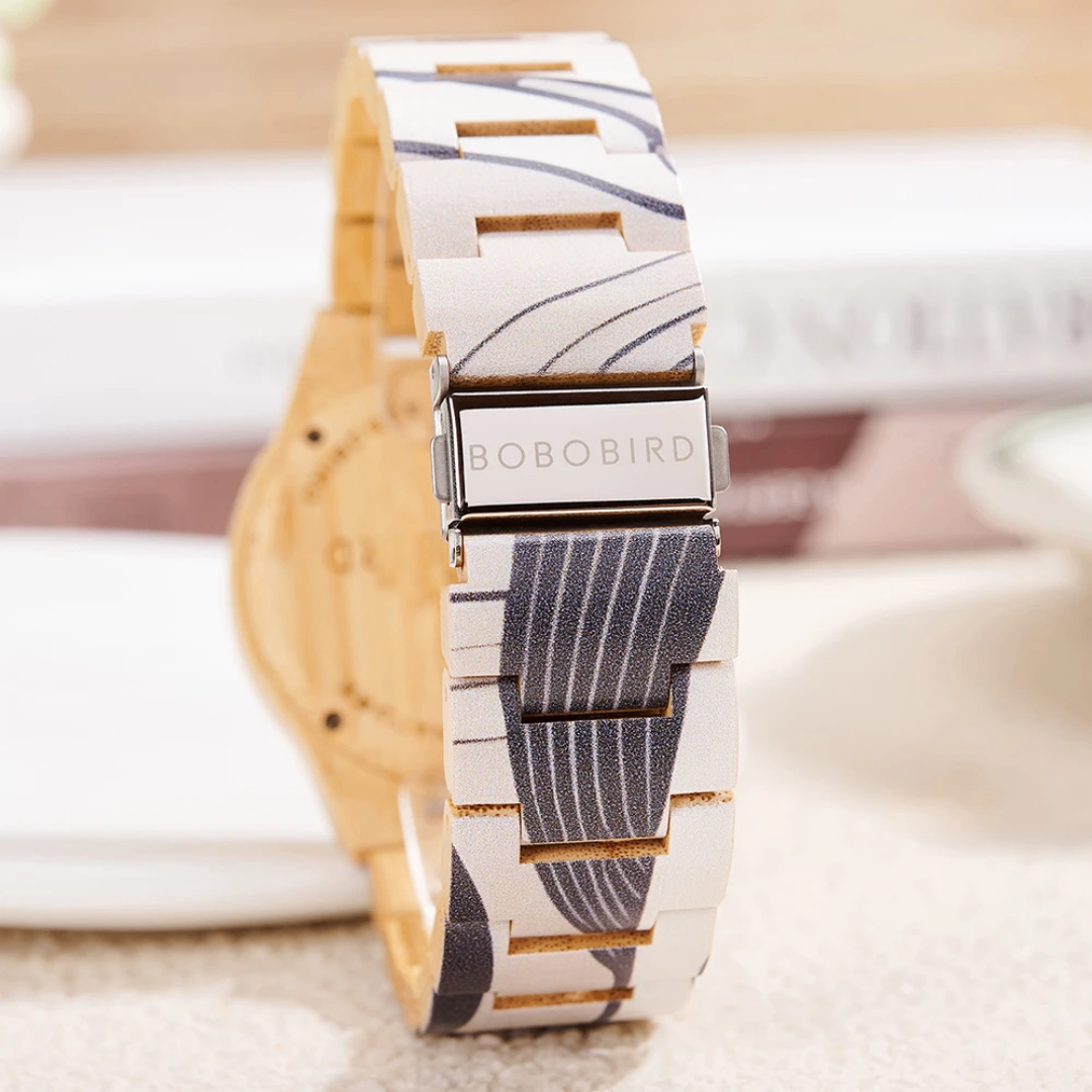 Montre en bois design élégant