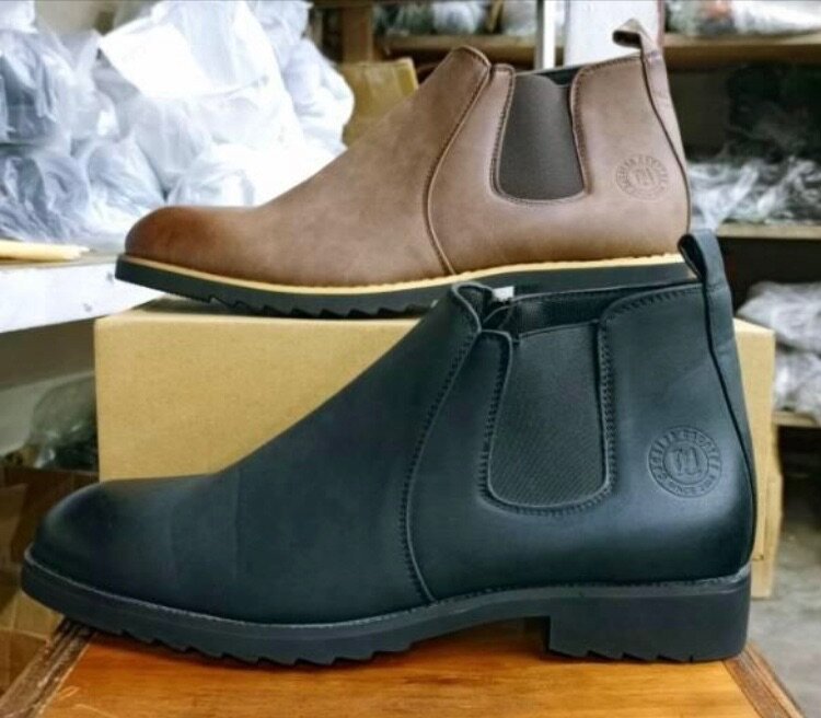 Chelsea boots