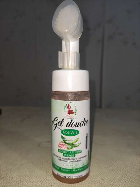 Brosse nettoyante visage