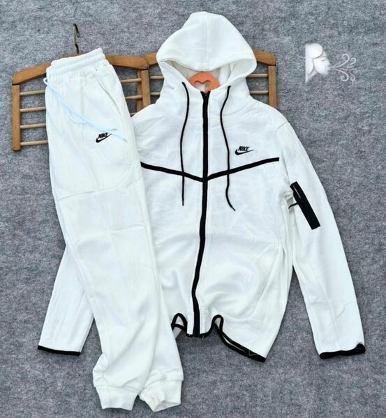 Ensemble survêtement Nike blanc homme